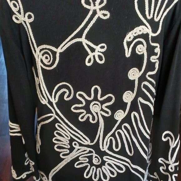 Objects D'art Black & White Embroidered Top/Tunic Size XL - Picture 4 of 14